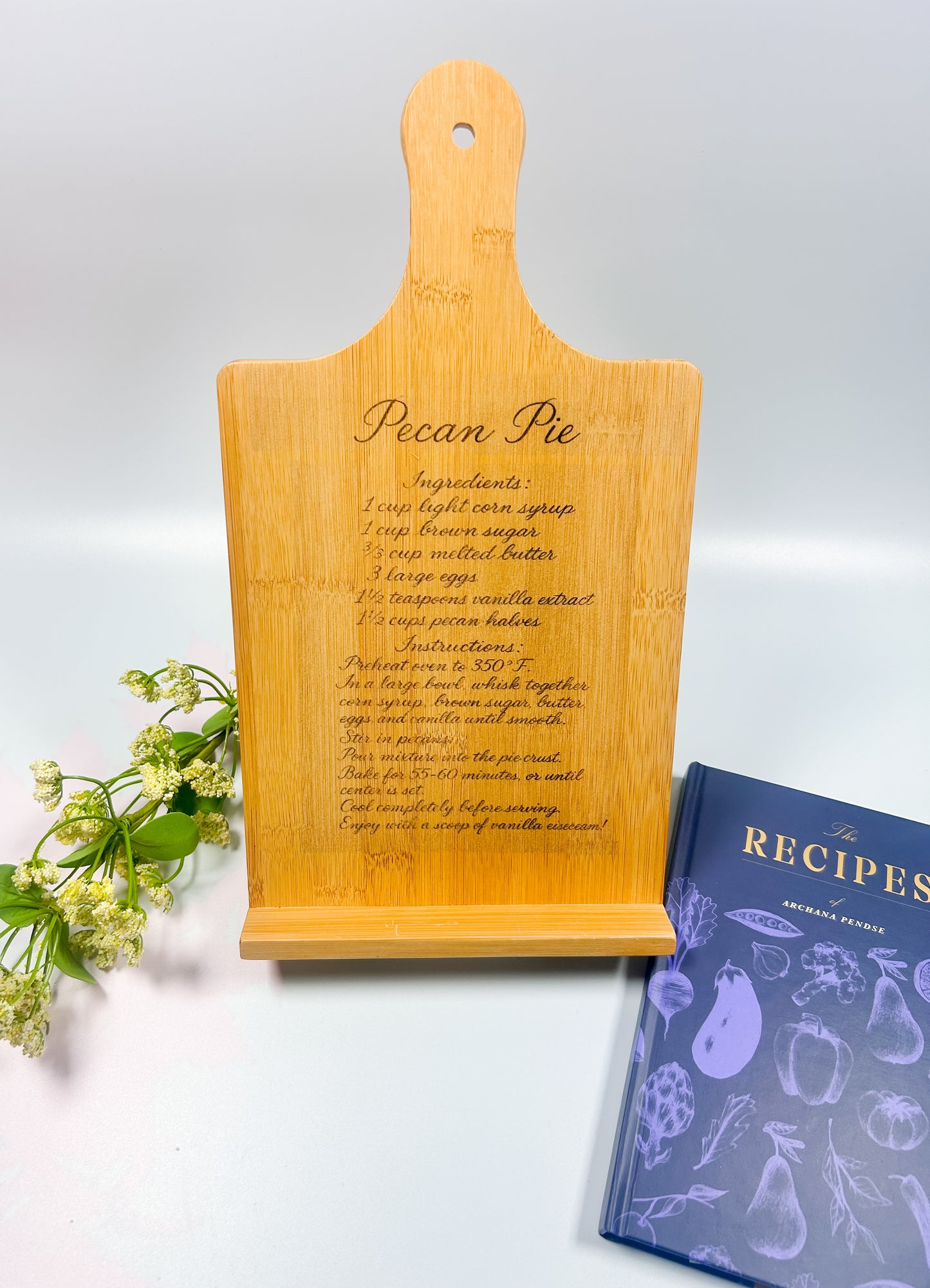 Engraved Bamboo Cookbook Stand & Cutting Board – Pecan Pie Recipe – Rustic Kitchen Decor & Gift