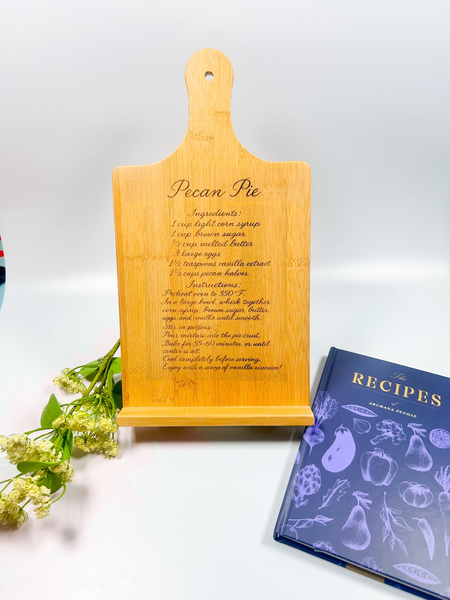 Engraved Bamboo Cookbook Stand & Cutting Board – Pecan Pie Recipe – Rustic Kitchen Decor & Gift